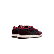 Nike SB Dunk Low Pro x Riot